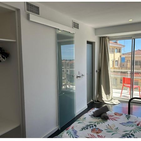 El Carrer del Canonge Hug Hotel2022 מראה חיצוני תמונה